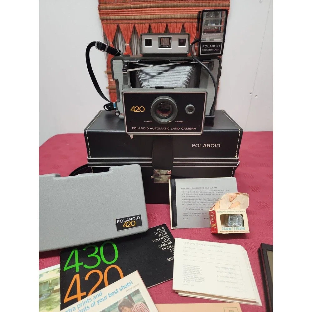 VTG 1960s Polaroid 420 Land Camera Original Hardshell Case, Paperwork And Flash
